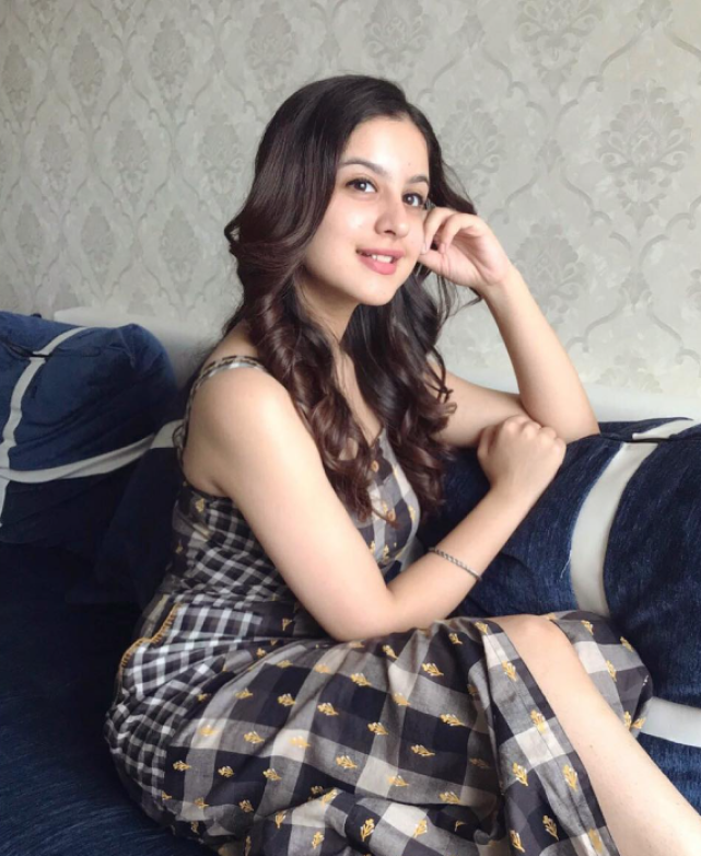 追爱|20岁印度女星图尼莎·沙玛在片场自杀,疑已怀孕,同组男主演被控谋杀!