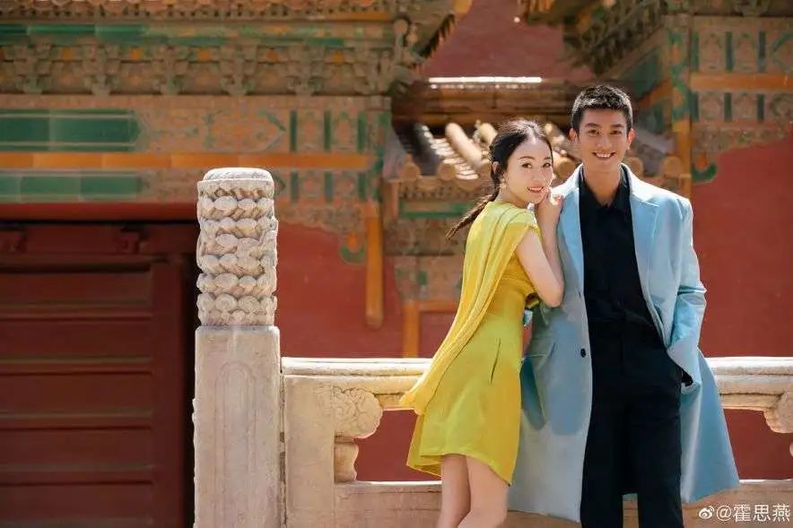 袁咏仪|求求你俩，别秀了