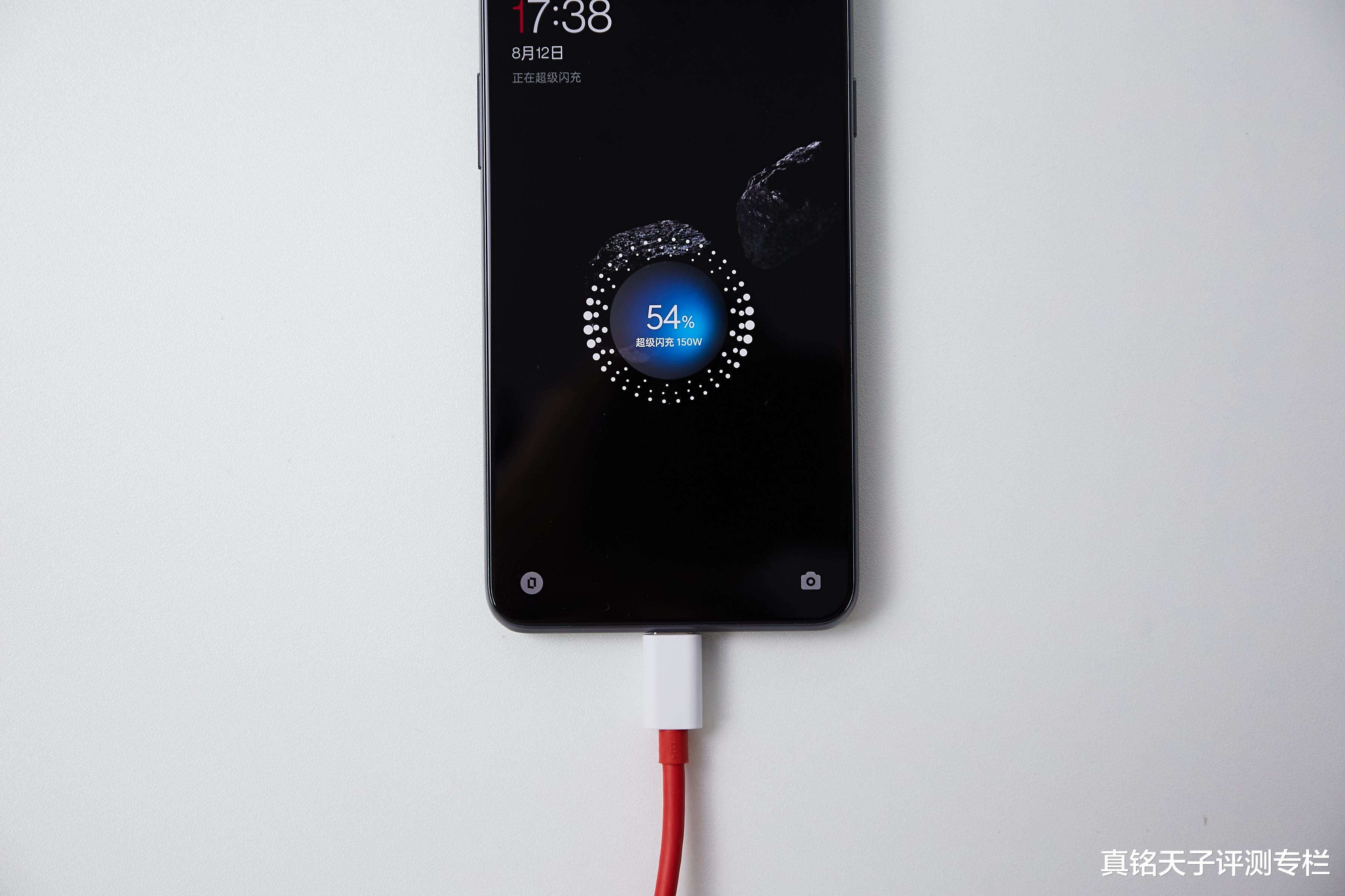 电池|手机续航全靠电池容量撑着？博主实测多款机型证明，还跟这些有关