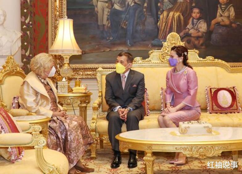 苏提达 苏提达新发型太惊艳，“公主发髻”温柔入骨，泰王根本移不开眼