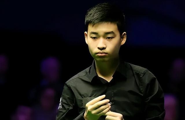 斯佳辉|中国斯诺克好消息，00后业余小将大爆发，从1-3到6-4上演惊天逆转