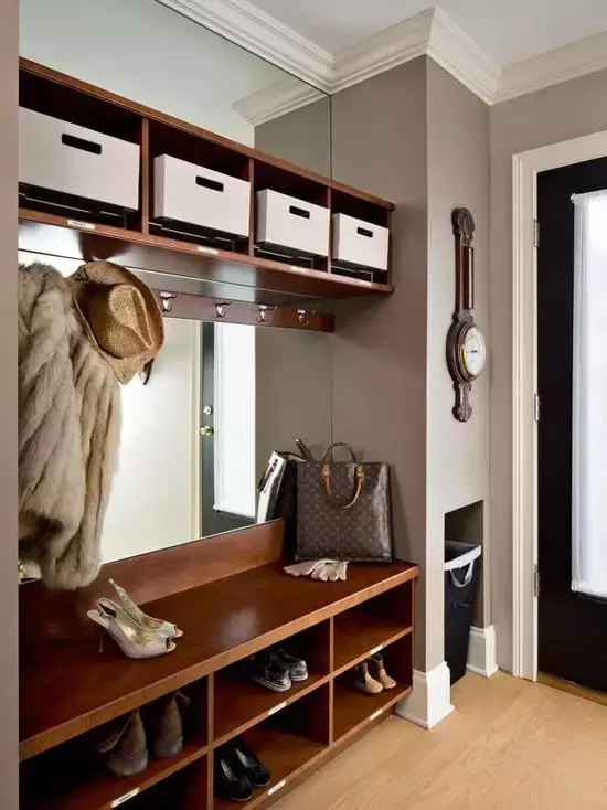 玄关怎么装才能告别满地鞋?一个好的玄关柜顶一间房!