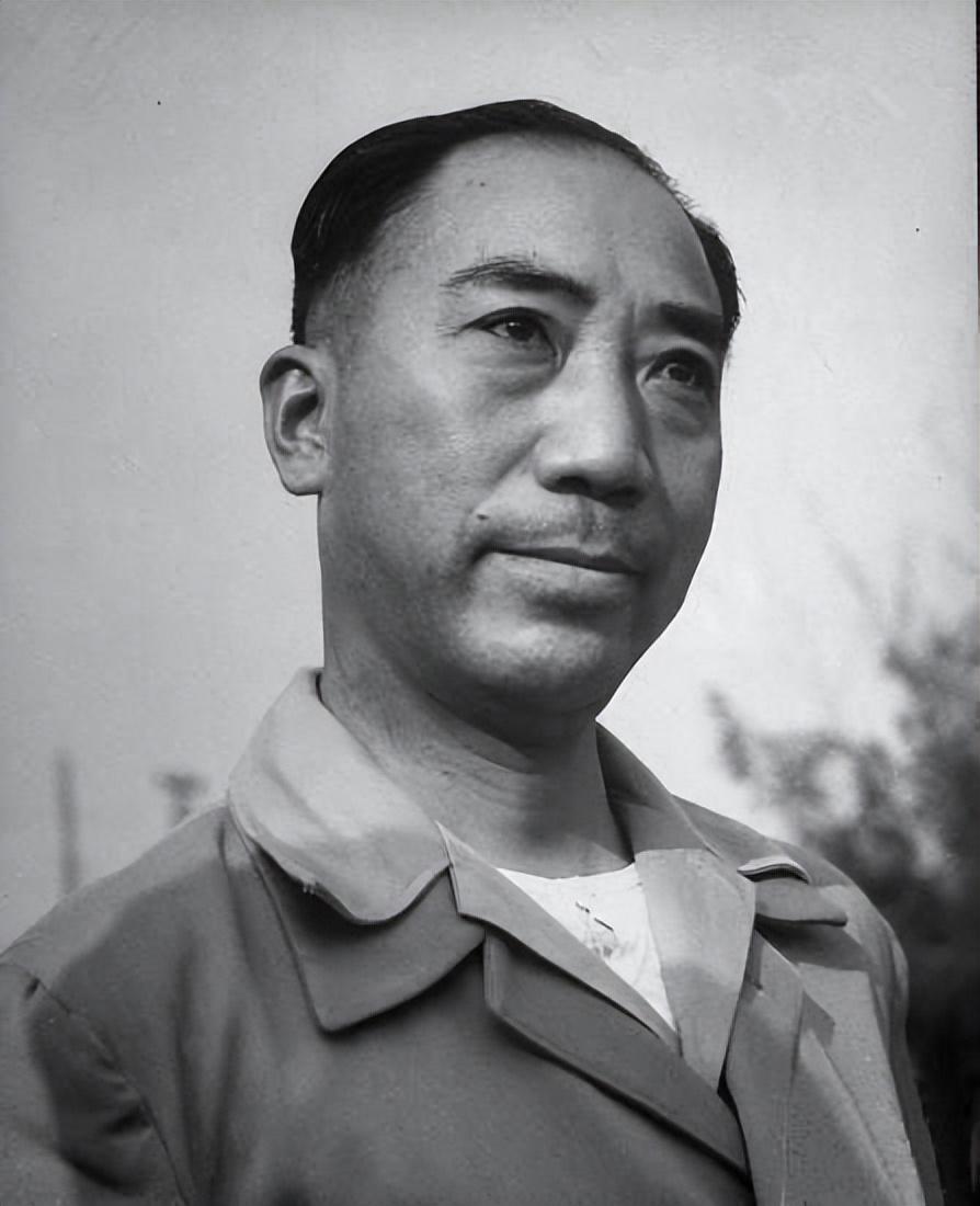 军统特工张春莲,隐藏身份潜伏大陆30年,最后却嫁给农民安享晚年