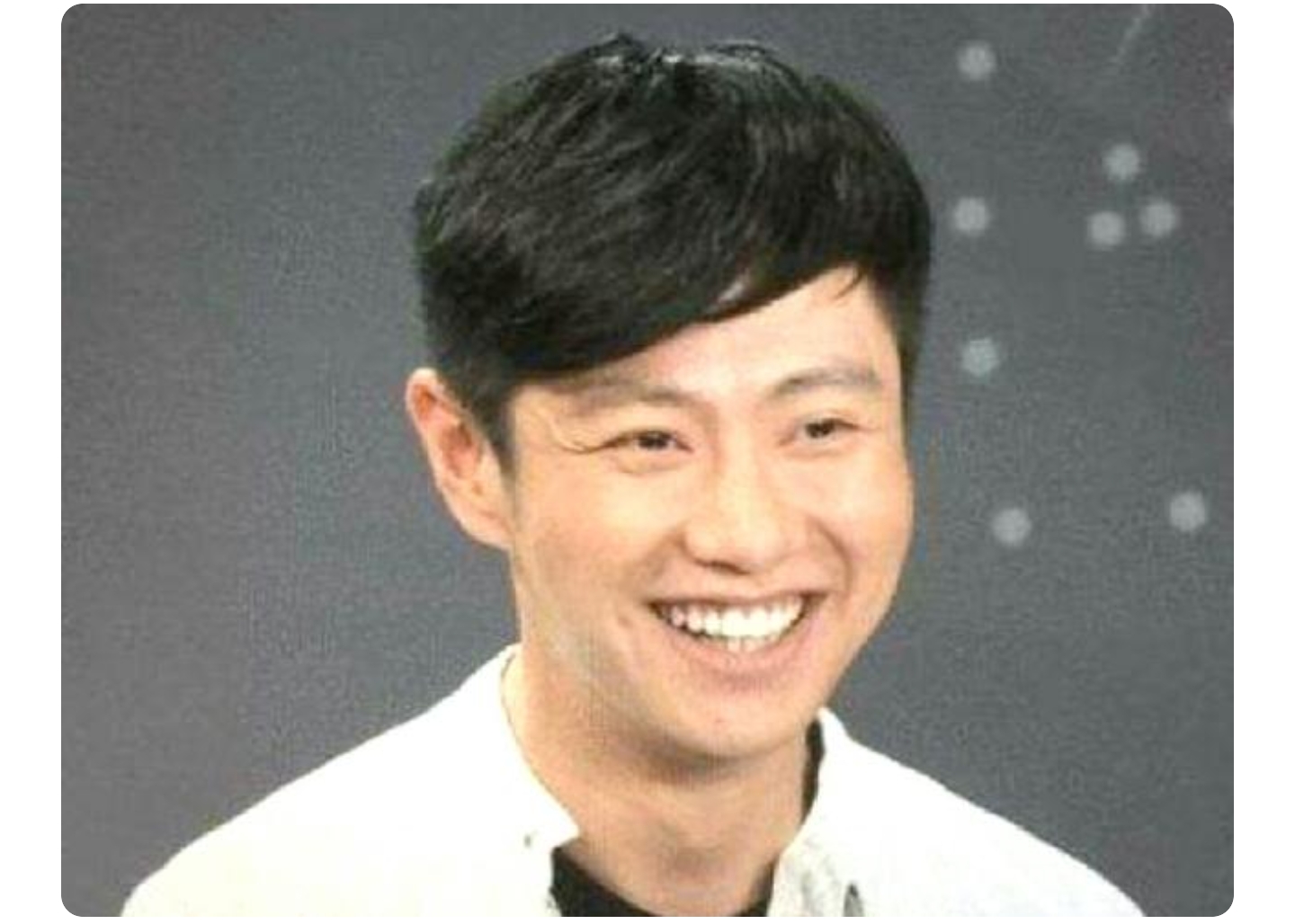 赵荀|7年前坠楼瘫痪，却坐轮椅坚持拍戏: 比成龙还玩命的他如今终于走红！