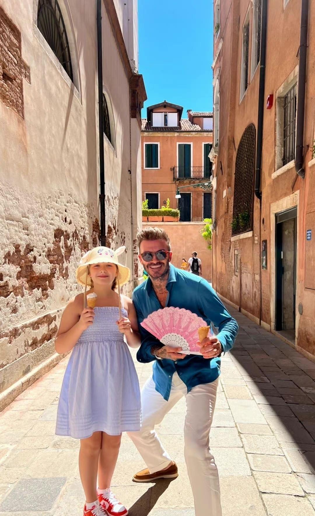 哈珀·贝克汉姆 贝克汉姆被批溺爱女儿!父女温馨度假惹争议:小七是时候减肥了