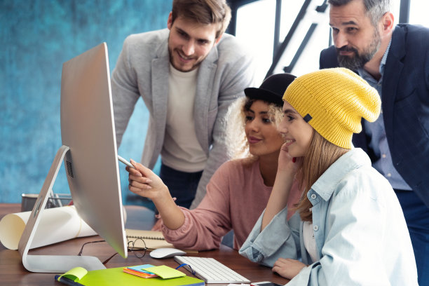 |职场中的同事，如果有这三个同事一定要留下，你一定要感谢