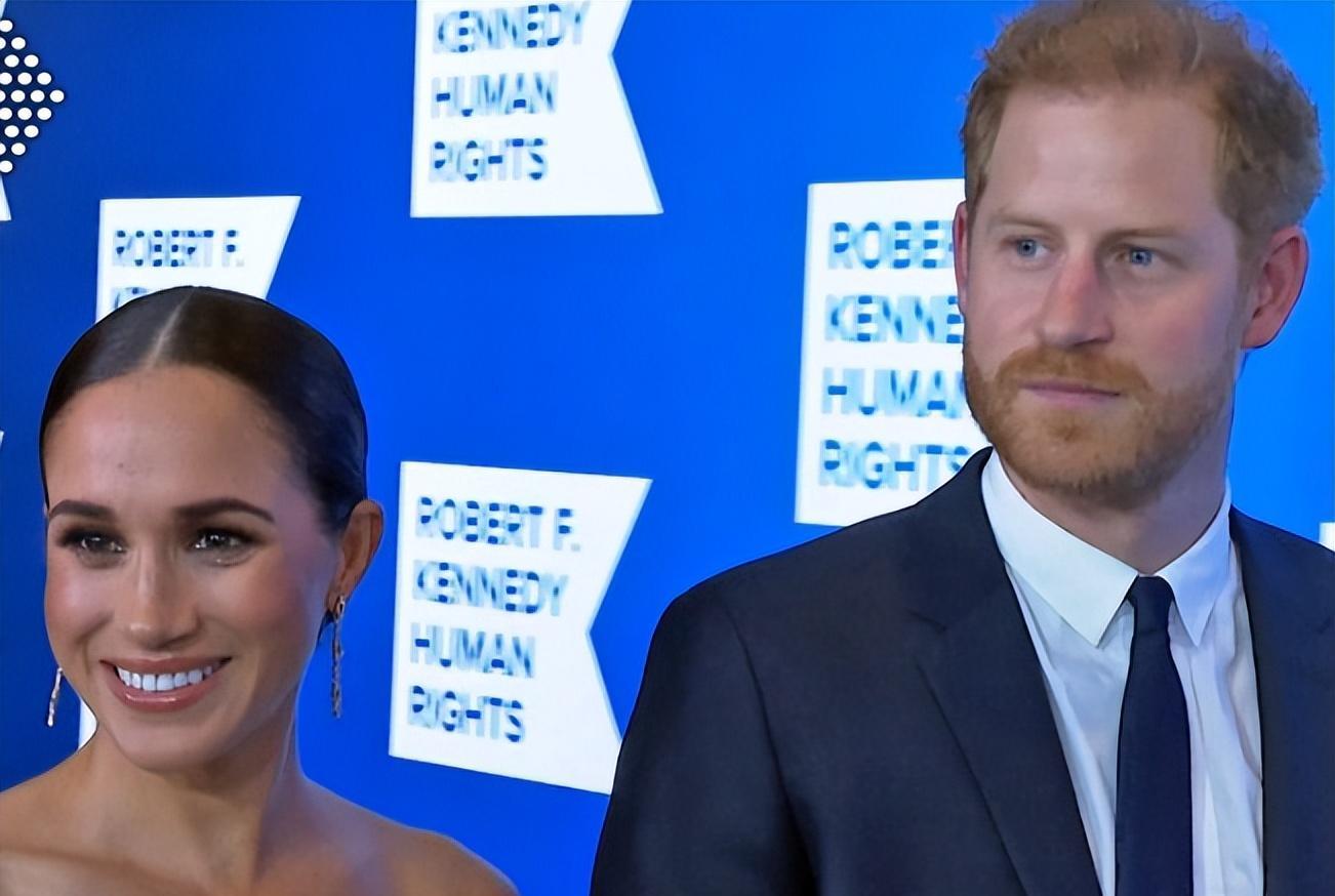 白金汉宫|英国王室强力回击哈里梅根!白金汉宫预备准时收看揭密纪录片