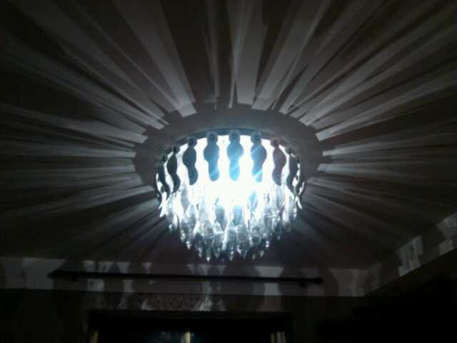 朋友砸40万装修的新房,一进门差点没被闪瞎眼,太夸张了!