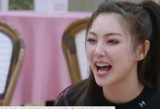 伊能静|“隐形富婆”伊能静：坐拥多处千万豪宅，家里破烂成堆竟是古董