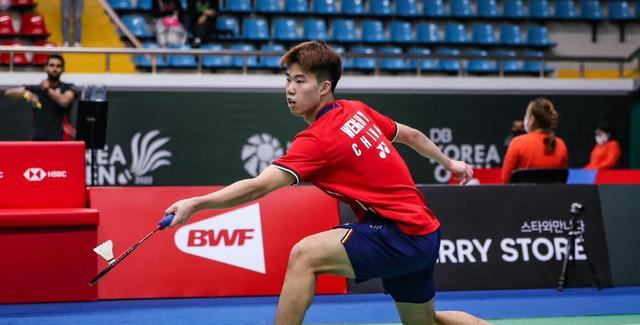 韩国队|国羽男单晋级8强！翁泓阳2：1击败马来西亚名将，印度2：1爆冷韩国