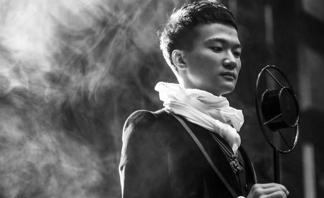 周涛|曾被那英淘汰的4位歌手,如今却人气极高,她更成为天后