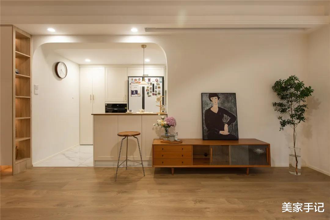 走进她家才知道什么叫比样板间还要美,舒适又温馨,是理想中的家