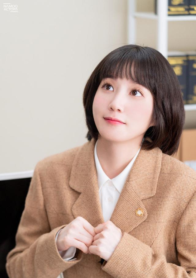 朴恩斌|《奇怪的律师禹英雨》朴恩斌的励志人生，这样的人才值得叫演员！