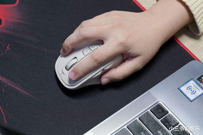 银联|“懒人神器”再进化,咪鼠M5握感提升、体验升级