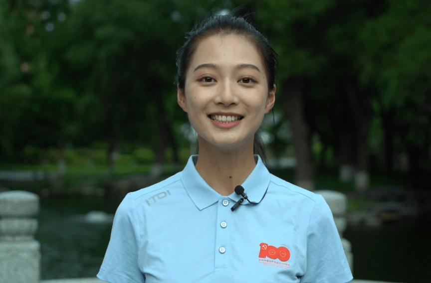 校花|中传冯琳成功升级为复旦“校花”，气质更成熟，让多少人羡慕嫉妒