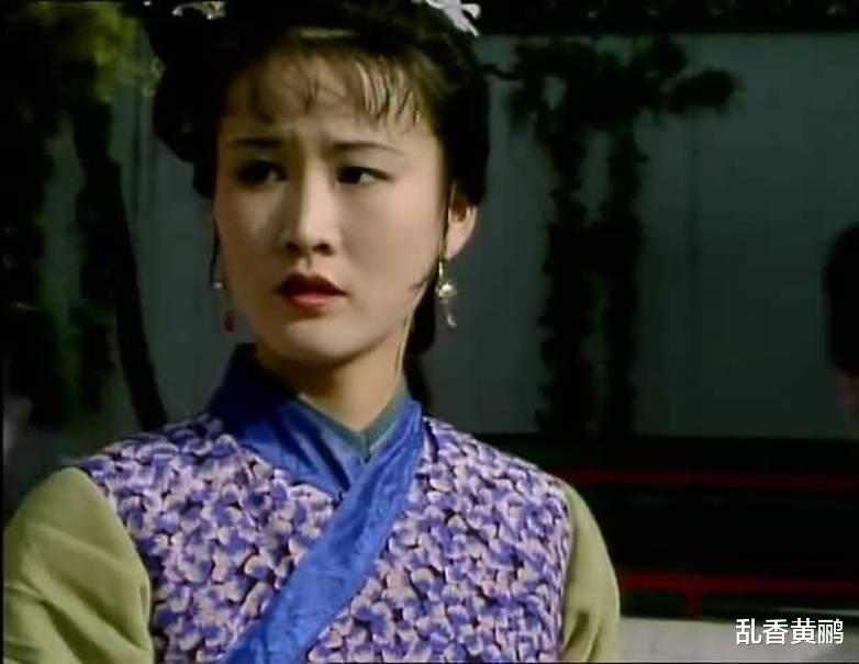 陈晓旭|1986年出版的“红楼定妆照”挂历，要多丑有多丑，陈晓旭面目全非