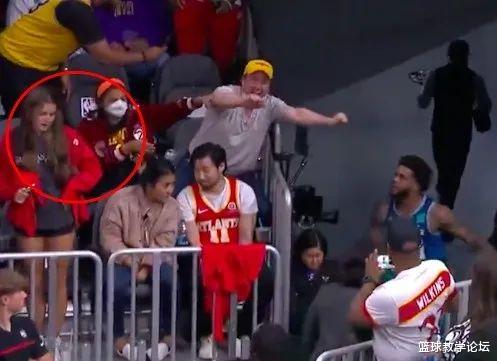 特雷·杨|怒砸女球迷！特雷杨把他心态打崩了！等着被NBA重罚吧