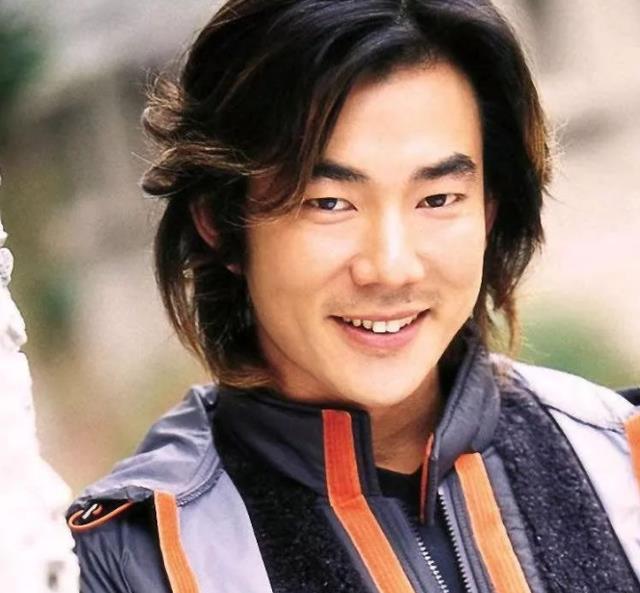 任贤齐|《披荆斩棘》势头太猛,任贤齐喜提初舞台热度第一!范冰冰也夸奖