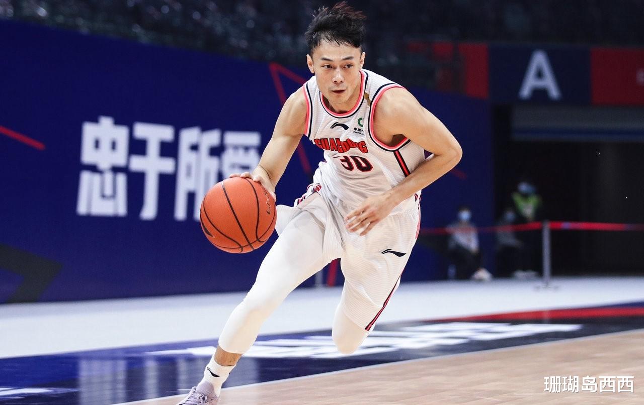 季后赛|杜锋季后赛喜从天降，三核心火线驰援，争冠12人阵容正式确定