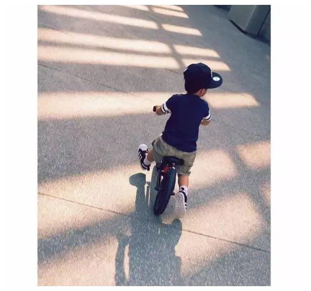 刘若英|和金城武扫了三年厕所的她,变成天后!网友:此生要听一次演唱会