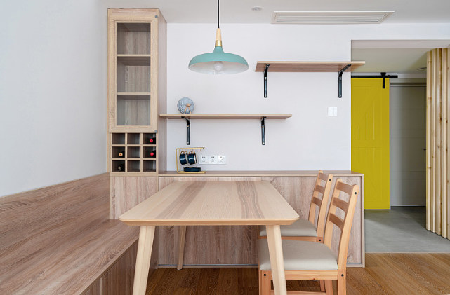 有这样的家谁还想出门?90㎡的极简风,清新纯粹,舒适感极强