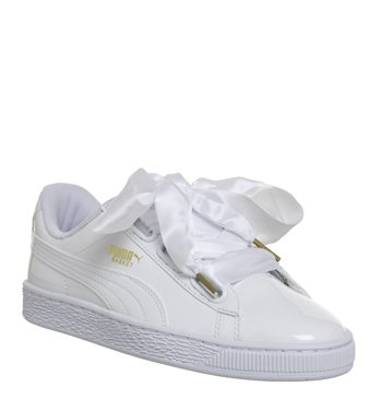 王祖贤的旧爱林建岳小女儿17岁了,正式踏足社交圈,撞脸徐子珊