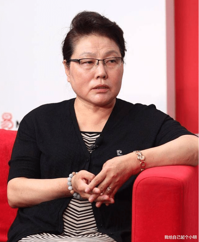 大学|经济学家:年轻人应该放弃高薪职业,去赚钱少的岗位锻炼