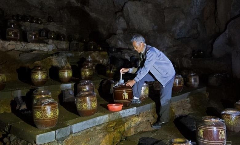 超市如何选购“良心”白酒？这4款老酒友都在喝，你喝过几款？