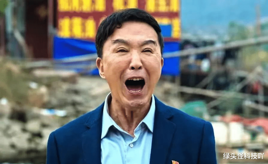 吴刚|吴刚那张扭曲而夸张的脸,是不是很不舒服?网友:该退休了