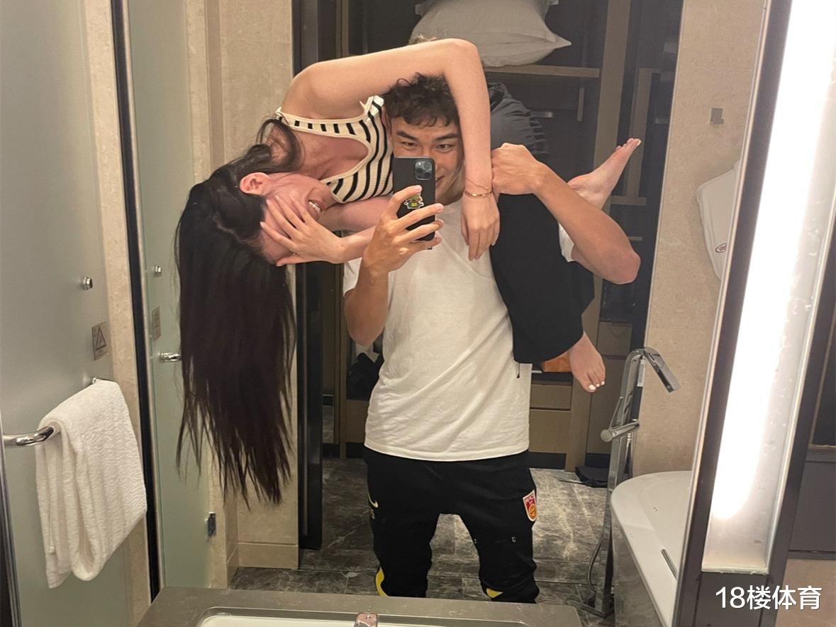 安德鲁王子|吴兴涵戴琳接连被爆负面消息,泰山队管理层不应充耳不闻