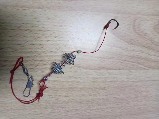 鲤鱼|干货|钓具钓组的配备及垂钓时间的选择