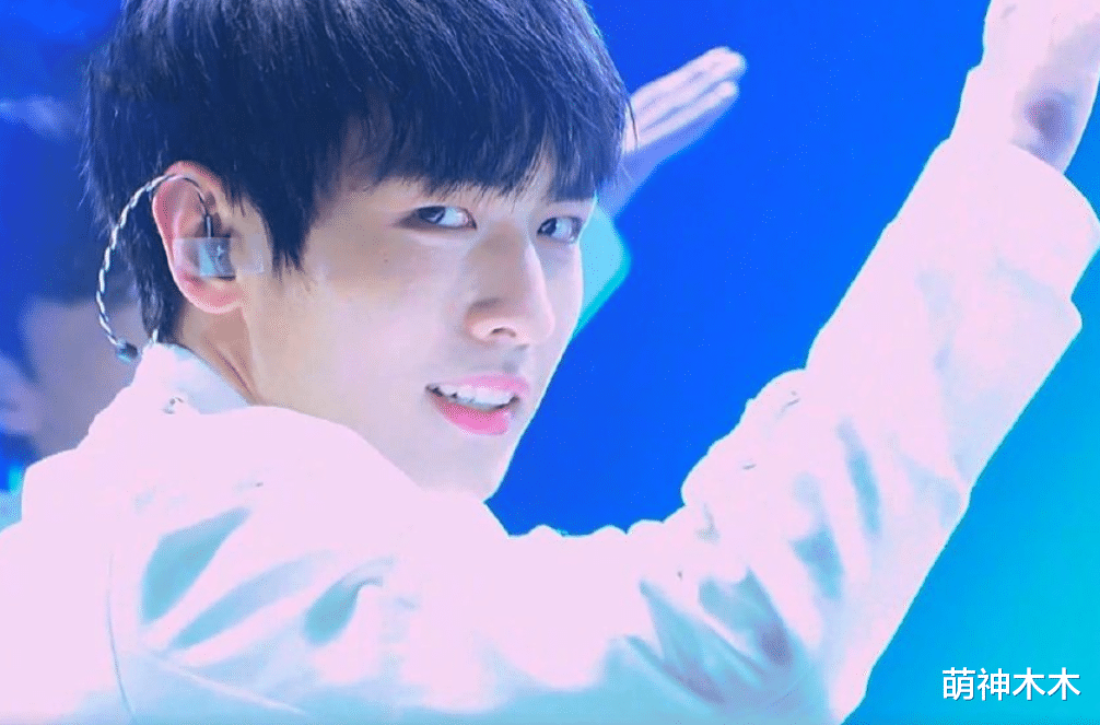 杨幂|24岁韩国爱豆李智汉离世，确认因梨泰院事故遇难，好友发文哀悼