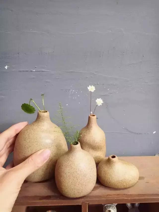 惊艳！美女仅花3500块，打造的出租屋竟媲美咖啡厅！