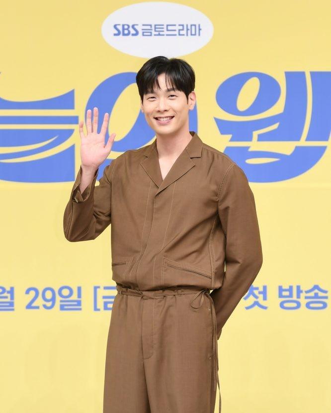 今日的网漫|韩剧《今日的网漫》3大看点介绍、首播评价一次看