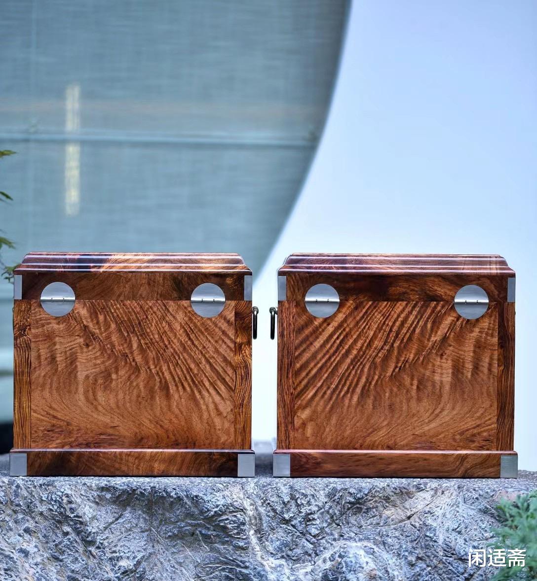 蜜蜡|明式家具珍藏，黄花梨一木独板，官皮箱成对