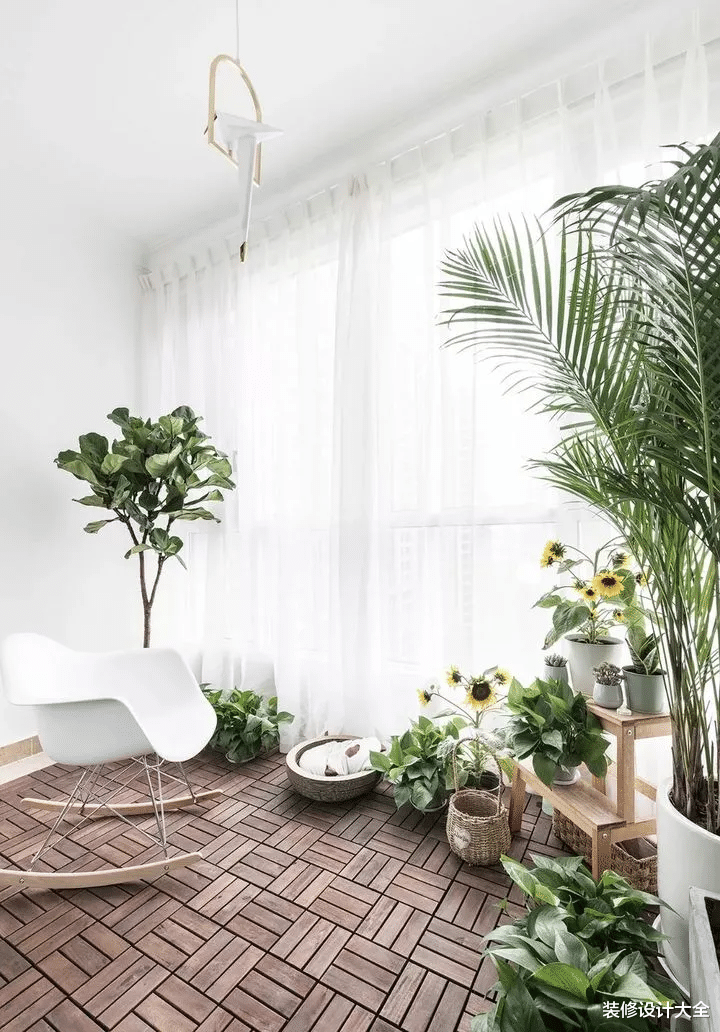 阳台封窗又丑越贵？老师傅苦笑“那是你不懂得这样设计！”