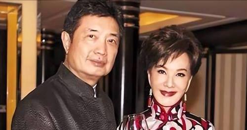 夏台凤|夏台凤：惨遭双性恋丈夫所骗，婚后被借腹生子，晚年儿子患癌离世