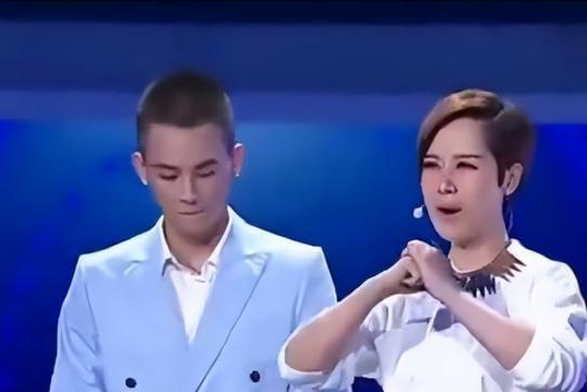 明星|明星油腻起来有多尴尬？陈志朋不系扣子露赘肉，海清让人不忍看