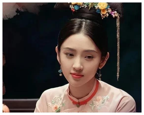 蒋欣|“演配角太惊艳,演主角又差了口气”,这6位女星太尴尬了