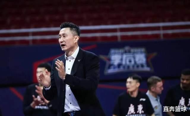 广东男篮|广东无伤晋级8强！CBA官方给出第一功臣，杜锋选天津一石二鸟