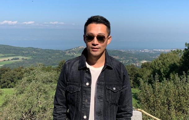 汪小菲|张颖颖和汪小菲穿同款情侣羽绒服，二人恋情再添实锤，就是互相否认