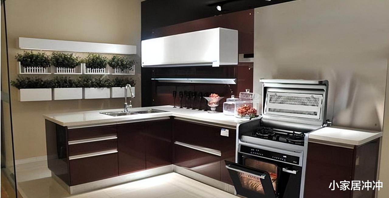 越来越多人不装油烟机了,聪明人都这样设计,实用又不占地方