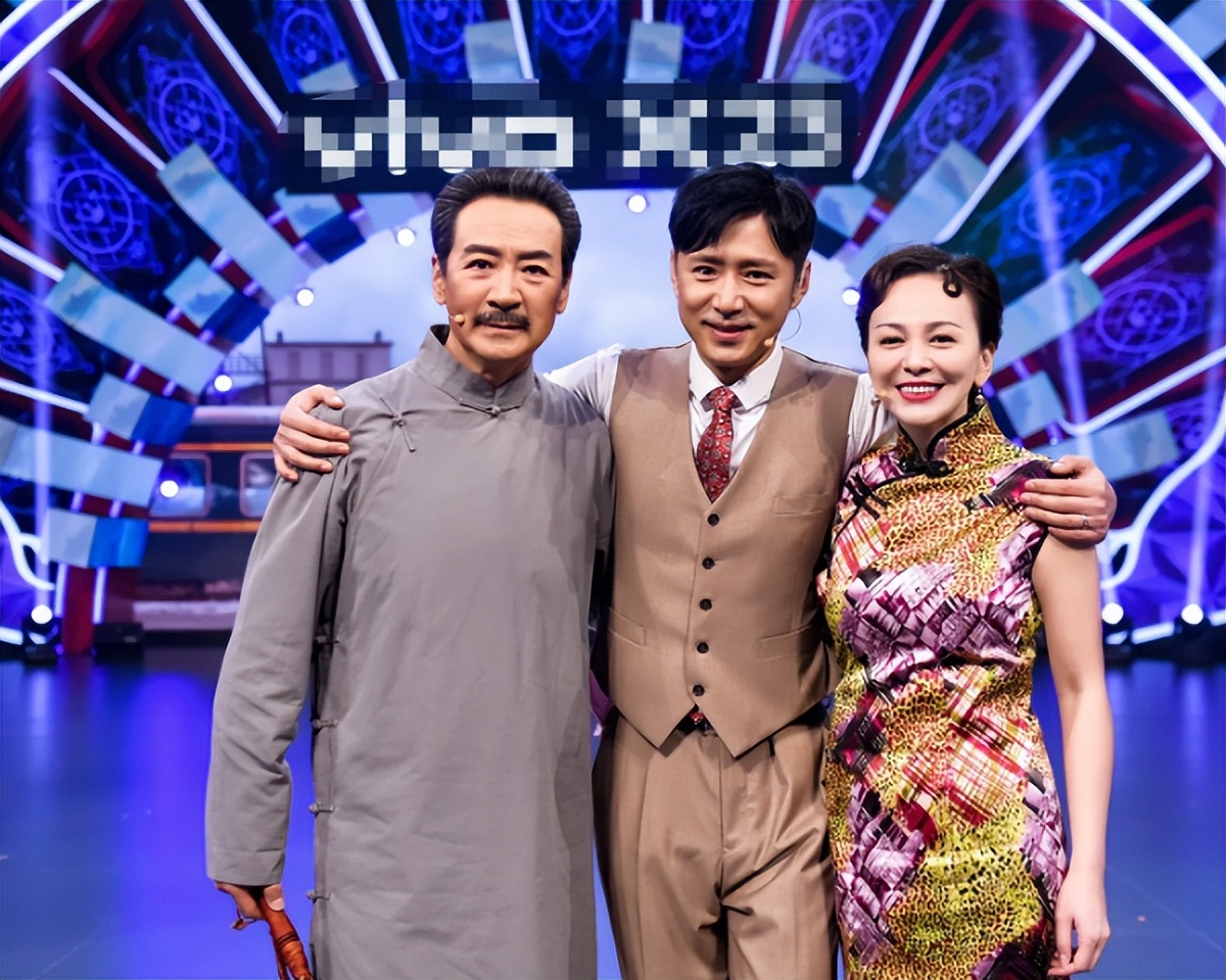 佘诗曼|被前妻花光积蓄的寇振海,二婚娶小24岁的李婷,老来得子很幸福