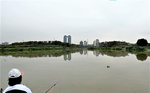 饵料|春季钓鱼调整这几方面，口口是顿口；这样钓草，飞鱼上岸防挂底