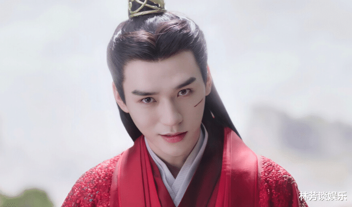 |曾被嘲“小厮脸”,今走红成男主,这三位男星一个比一个“狠”!