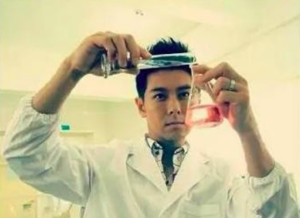 林志颖|林志颖为何会从万人追捧到万人嫌？看完他的“堕落史”，就一点也不奇怪了