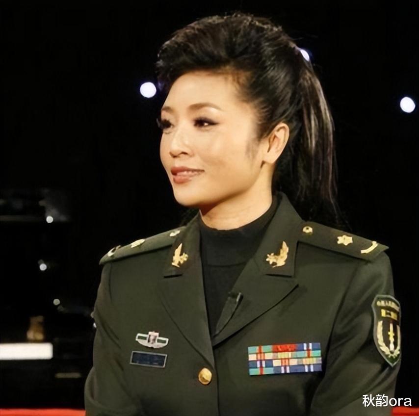 李丹阳|李丹阳：一生奋斗事业，56岁未婚，父母离世后最大心愿就是当妈妈