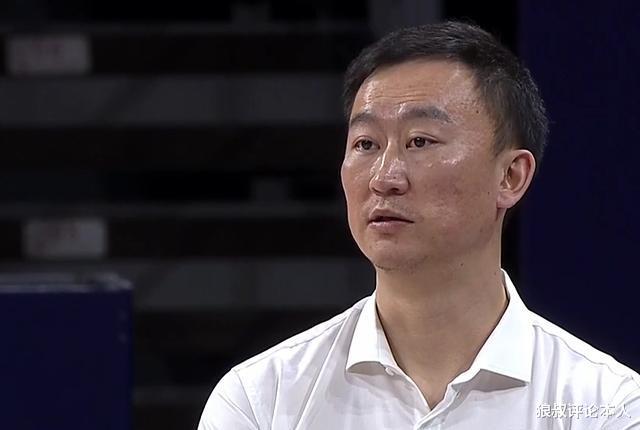 德雷蒙德·格林|仅仅26天！3次离职到官宣下家，刘维伟终于说了大实话