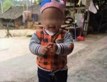 1岁儿子离奇失踪,父亲梦见诡异噩梦,冲到邻居家一看果真应验