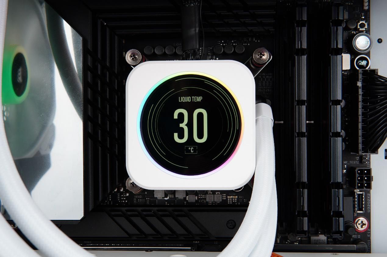 OPPO|玩法独特、充分照顾老用户的需求,iCUE ELITE LCD 升级套件深度体验